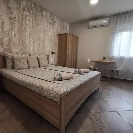Ваканционна къща фолис