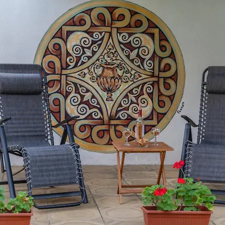 Nyaraló фолис Kjusztendil